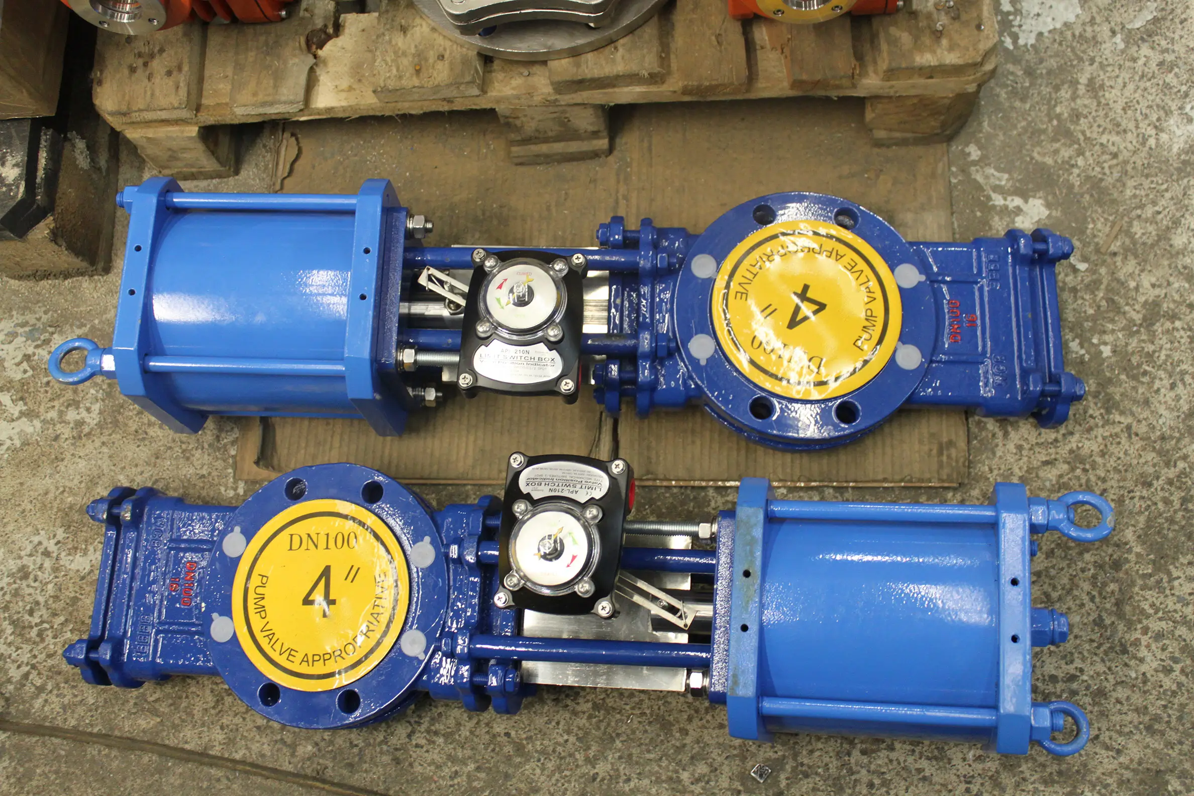 Слайд Когда стандартной арматуры недостаточно: NewKey выполнила поставку шиберных задвижек 2