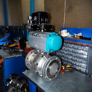 Безопасная работа шарового крана с приводом при аварийных отключениях