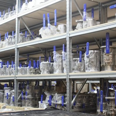 <h3>1) Воды и водные среды</h3>
<table border="...