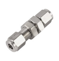 CBU обжимной соединитель с креплением на панель ( об.вр.М 14мм x об.вр.М 14мм )