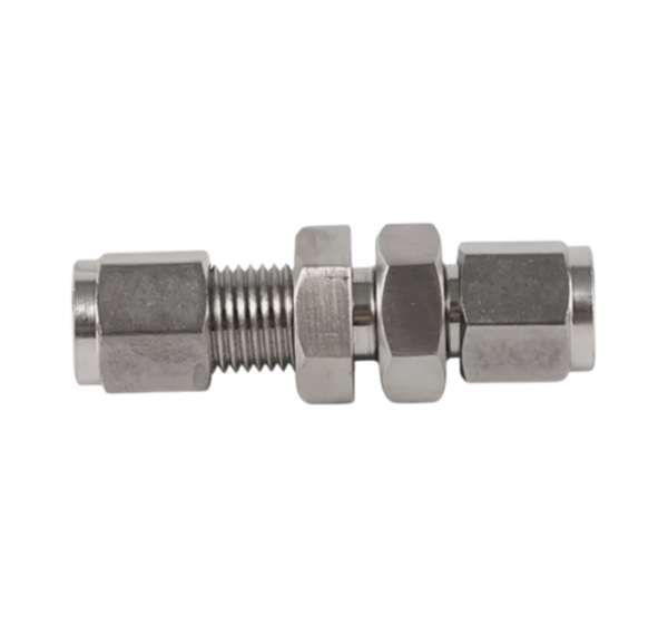 CBU обжимной соединитель с креплением на панель ( об.вр.Д 1 1/2" x об.вр.Д 1 1/2" )